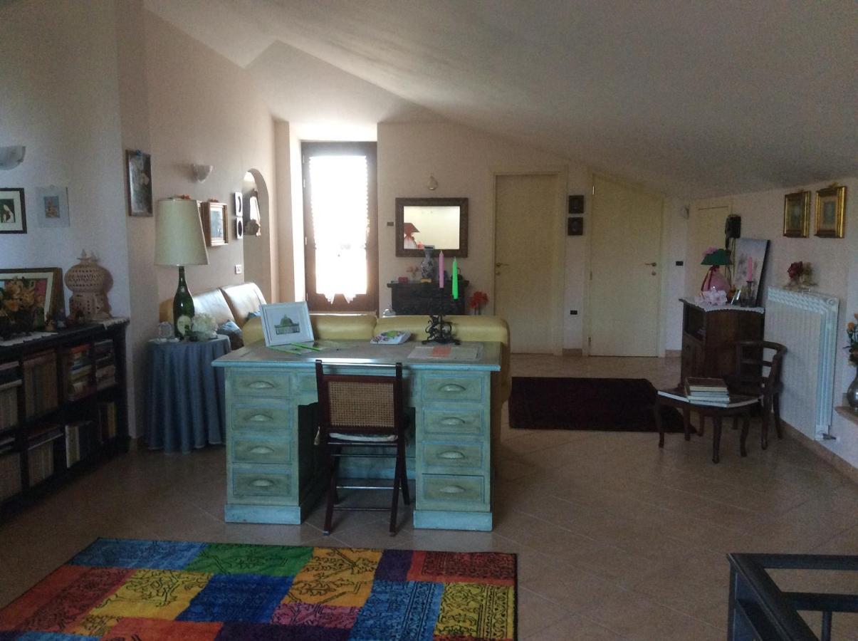 B&B Mikigio Mondavio Dış mekan fotoğraf